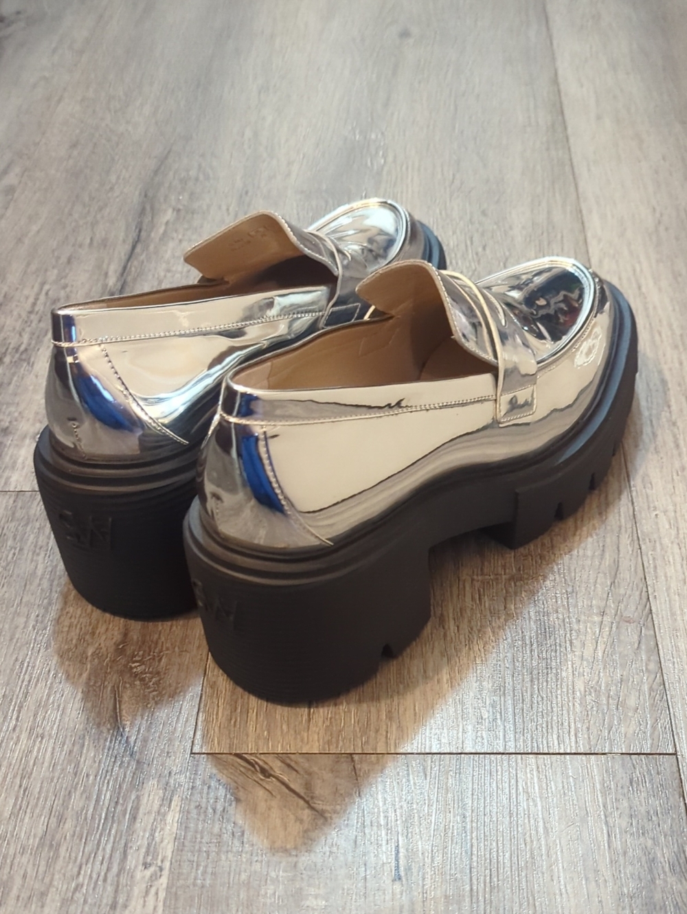 Stuart Weitzman Metallic Silver Patent Chunky Loafers NWOT - Picture 3 of 8